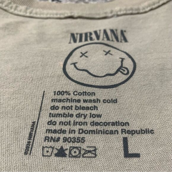 Nirvana Shirt L - Picture 6 of 6